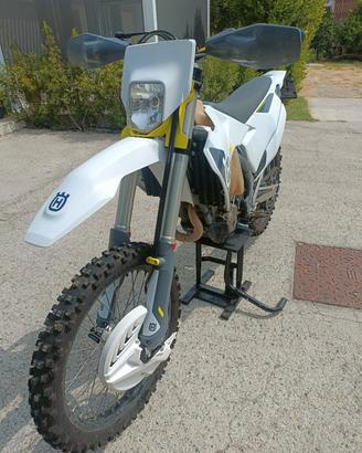 Husqvarna FE 350