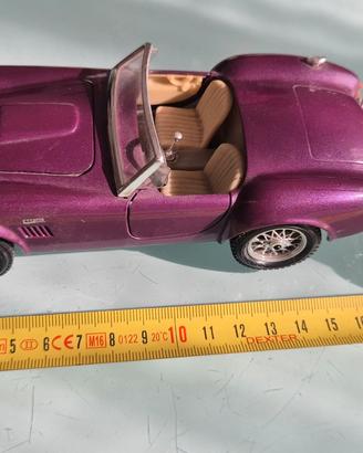 Burago Cobra 427 scala 1:24