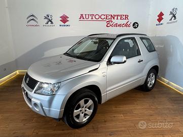 Suzuki Grand Vitara 3 Porte GPL 3p 1.6 vvt 16v