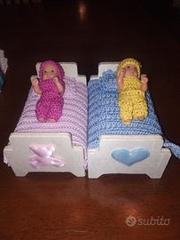 Barbie bdve' con lettini in legno 