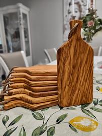 TAGLIERI IN LEGNO DI ULIVO, ANCHE CON RESINA