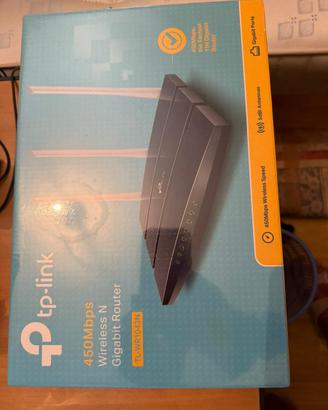 TP-LINK ROUTER