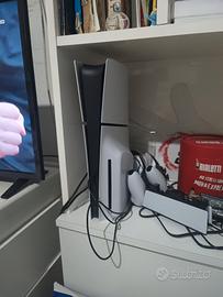 mo ps5 con due controller originali piu giochi