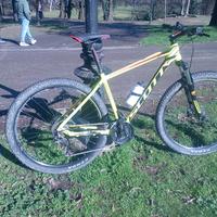 MTB Scott 950