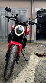 Ducati Monster 937+ del 2021