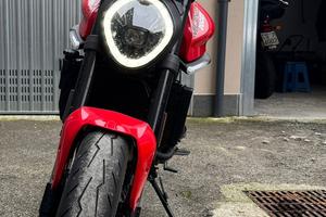 Ducati Monster 937+ del 2021