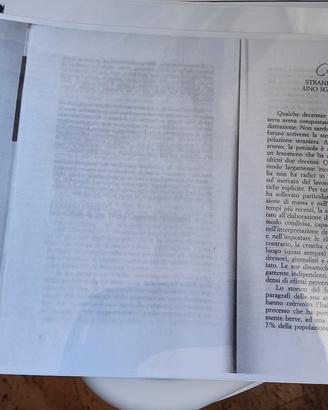 Parti di libri universitari servizio sociale