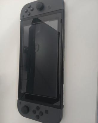 nintendo switch  leggere descrizione 