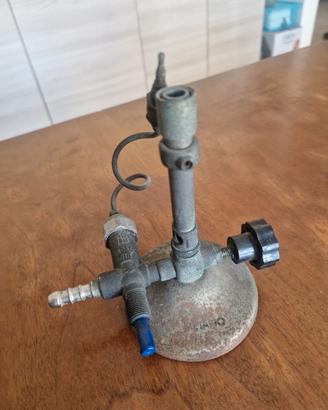 bunsen da laboratorio 
