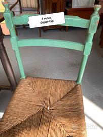 4 sedie  in legno con seduta impagliate in  