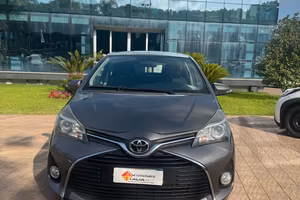 Toyota Yaris 1.4 D-4D 5 porte Lounge