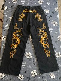 Jeans Larghi Con Ricamo Cinese