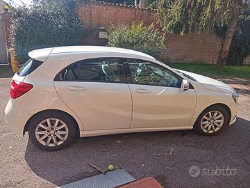 Mercedes classe A , adatta a neo patent.