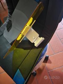 Piastra antiabbagliante diurna-notturna per auto