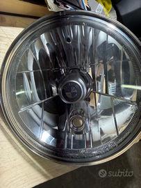 BMW R nine T Faro Anteriore