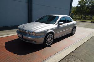 Jaguar x type 