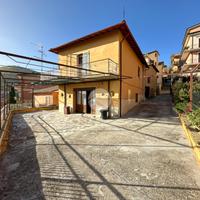 CASA INDIPENDENTE A MONTE PORZIO CATONE