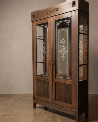 Vetrina in legno