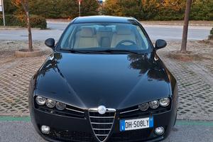Alfa Romeo 159