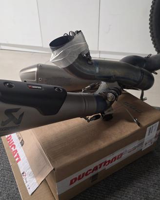 Akrapovic ducati Streetfighter-Panigale V4
