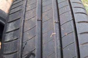 gomme 225 50 r17