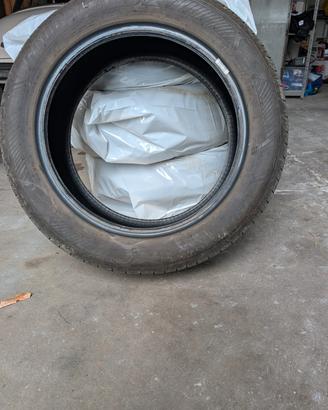 4 gomme 215/55/R17 98w good year  90/99%