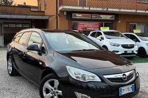 Opel Astra 1.7 CDTI 110CV Sports Tourer Cosmo