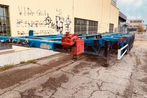 Rimorchio porta container