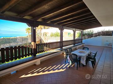 Villetta FRONTE MARE a Torre Suda nel Salento