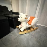 Cavallino alato a dondolo trudi
