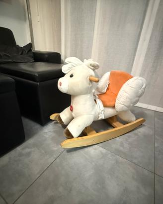 Cavallino alato a dondolo trudi