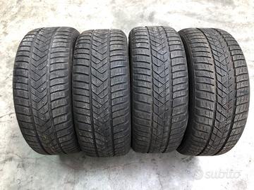 Pneumatici invernali Pirelli