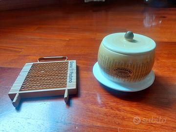 Set per Formaggio grattugia e formaggiera