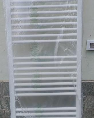 termoarredo/radiatore scaldasalviette nuovo