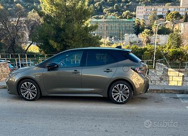 TOYOTA Corolla (2018-->) - 2019