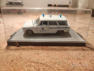 Alfa Romeo Giulia Ambulanza 1/43