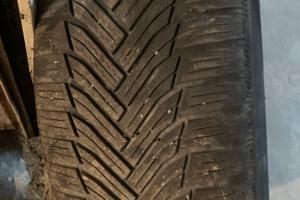 Gomme 215/60 r16 su cerchi in lega