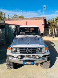Splendida Toyota BJ 73