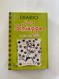 Libro “Diario di una schiappa - Sfortuna nera”