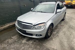 Mercedes c220 646811