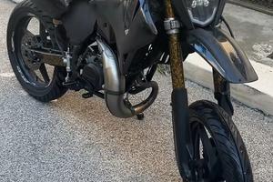 Aprilia mx super motard 50