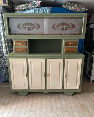 Credenza della nonna anni 50.