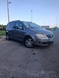 Volkswagen Touran 2.0 diesel 