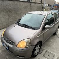 Toyota Yaris 1.3i benzina euro4