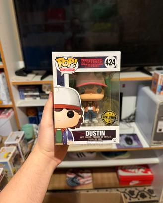 FUNKO POP DUSTIN EXCLUSIVE