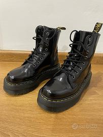 Dr martens nere outlet lucide basse