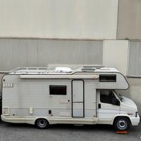 camper mansardato