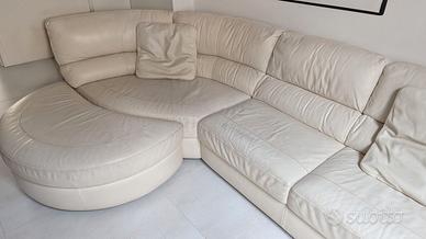 Divano angolare in vera pelle Poltronesofà + pouf 