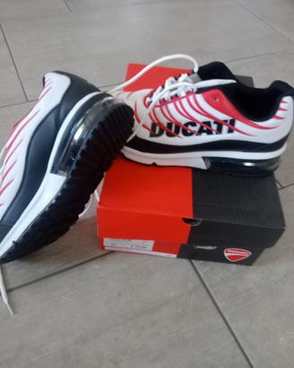 Scarpe da uomo N42 DUCATI 