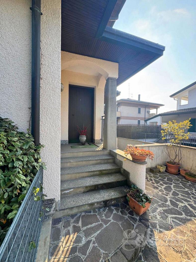 House in Gallarate, Arnate - Altro